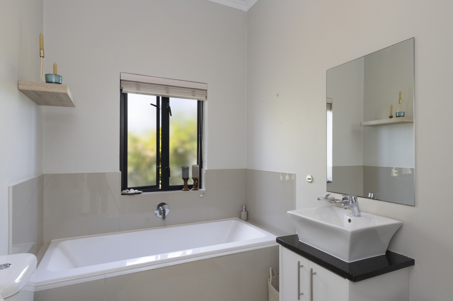 3 Bedroom Property for Sale in Croydon Olive Estate Western Cape